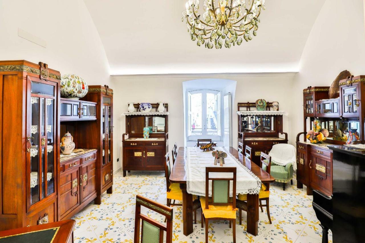 Della Monica Rooms Vietri Buitenkant foto
